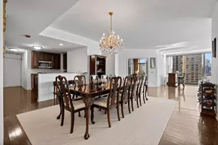 21 E Huron St, Chicago, IL 60611 - Photo 10