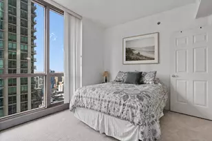 21 E Huron St, Chicago, IL 60611 - Photo 24