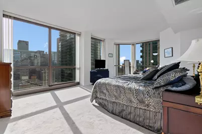 21 E Huron Street #2803, Chicago, IL 60611 - Photo 14
