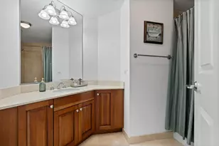 21 E Huron St, Chicago, IL 60611 - Photo 22