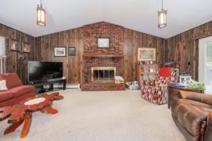2405 S Washington St, Salem, IL 62881 - Photo 12