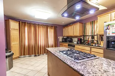 918 N Linden Avenue, Waukegan, IL 60085 - Photo 10
