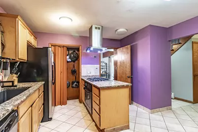 918 N Linden Avenue, Waukegan, IL 60085 - Photo 12