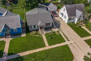 722 W Moulton St, Pontiac, IL 61764 - Photo 4