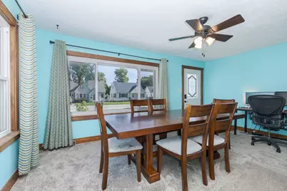 722 W Moulton Street, Pontiac, IL 61764 - Photo 22
