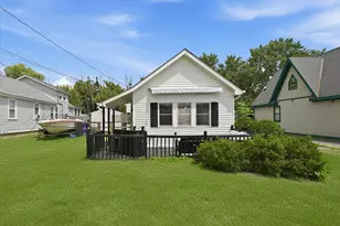 23016 W Lakeview Ave, Antioch, IL 60002 - Photo 8