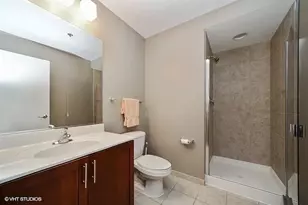 1255 S State St, Chicago, IL 60605 - Photo 10