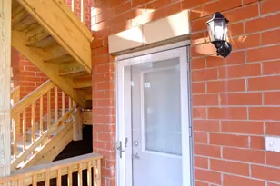 347 E 25th Pl, Chicago, IL 60616 - Photo 2