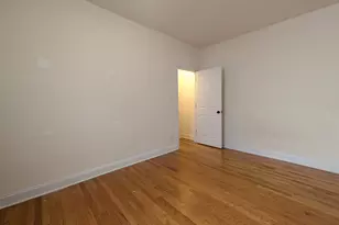 1949 W Cuyler Ave, Chicago, IL 60613 - Photo 12