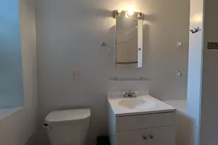 1949 W Cuyler Ave, Chicago, IL 60613 - Photo 16