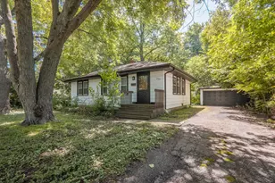 622 N Main St, Lombard, IL 60148 - Photo 2