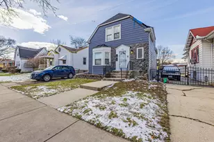 10044 S La Salle St, Chicago, IL 60628 - Photo 2