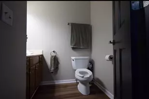 531 Primrose Ln, Crystal Lake, IL 60014 - Photo 10