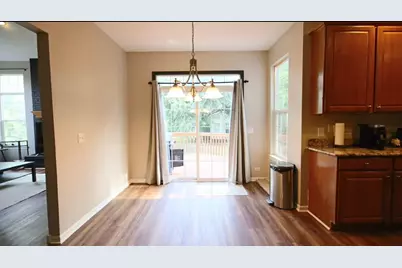 531 Primrose Lane, Crystal Lake, IL 60014 - Photo 6