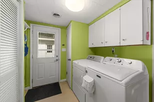 1915 Roberts St, Wilmington, IL 60481 - Photo 8