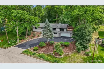109 Wood Drive, Algonquin, IL 60102 - Photo 1
