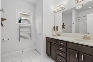 6092 N Sauganash Ave, Chicago, IL 60646 - Photo 18
