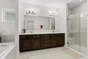 6092 N Sauganash Ave, Chicago, IL 60646 - Photo 14