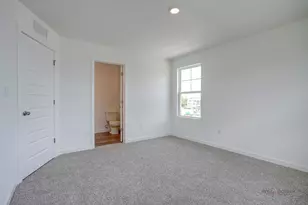 541 Yosemite Wy, Mundelein, IL 60060 - Photo 22
