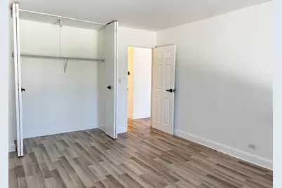 1415 E Central Road #203A, Arlington Heights, IL 60005 - Photo 4