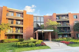 1415 E Central Rd, Arlington Heights, IL 60005 - Photo 1