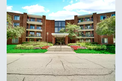 1415 E Central Road NE #305A, Arlington Heights, IL 60005 - Photo 1