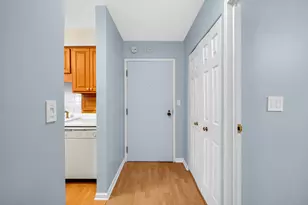 1415 E Central Road NE, Arlington Heights, IL 60005 - Photo 8
