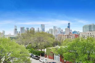 647 N Green St, Chicago, IL 60642 - Photo 24