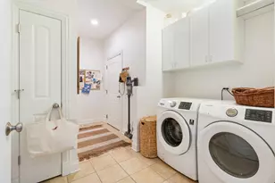 901 W Fletcher St, Chicago, IL 60657 - Photo 22