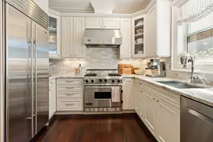 901 W Fletcher St, Chicago, IL 60657 - Photo 10