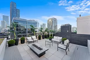 707 N Wells St, Chicago, IL 60654 - Photo 4