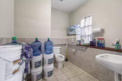7929 Lincoln Avenue, Skokie, IL 60077 - Photo 30