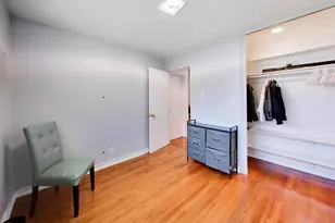 [Address not provided], Berwyn, IL 60402 - Photo 14