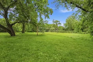 21 Sequoia Rd, Hawthorn Woods, IL 60047 - Photo 32