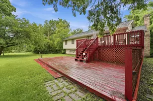 21 Sequoia Rd, Hawthorn Woods, IL 60047 - Photo 28