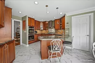 178 Old Wick Ln, Inverness, IL 60067 - Photo 16