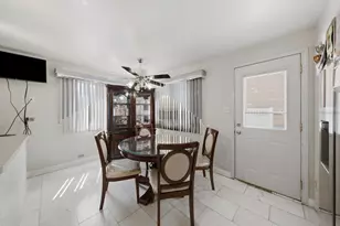 9937 Mulberry Ave, Oak Lawn, IL 60453 - Photo 4