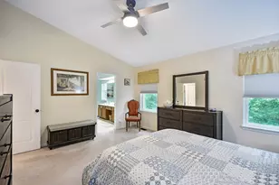 627 N Charter Hall Dr, Palatine, IL 60067 - Photo 18