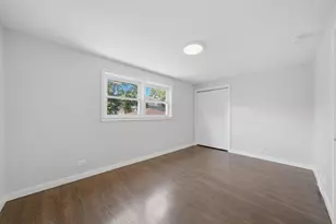 1111 E 93rd St, Chicago, IL 60619 - Photo 12