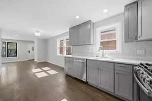 1111 E 93rd St, Chicago, IL 60619 - Photo 6