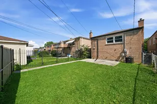 1111 E 93rd St, Chicago, IL 60619 - Photo 20