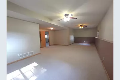 152 Columbia Street, Poplar Grove, IL 61065 - Photo 18