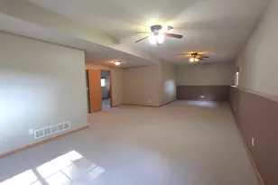 152 Columbia St, Poplar Grove, IL 61065 - Photo 18
