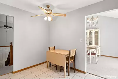 2494 Forest View Road, Lindenhurst, IL 60046 - Photo 12