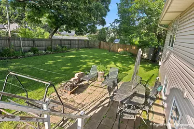 2494 Forest View Road, Lindenhurst, IL 60046 - Photo 26