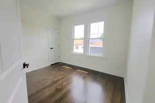 8623 S Wood Ave, Chicago, IL 60620 - Photo 12