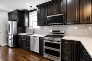 8623 S Wood Ave, Chicago, IL 60620 - Photo 6