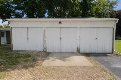 1820 W 9th Street, Dixon, IL 61021 - Photo 22