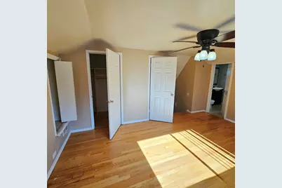 618 W Comstock Avenue, Elmhurst, IL 60126 - Photo 18