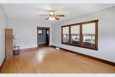 603 N Jefferson Avenue, Dixon, IL 61021 - Photo 6